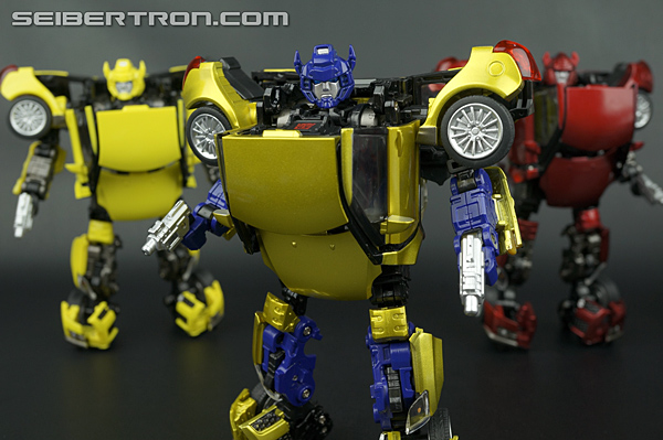 Transformers Alternity Goldbug (Throttle Gold) (Gold Bug (Throttle Gold)) (Image #120 of 126)