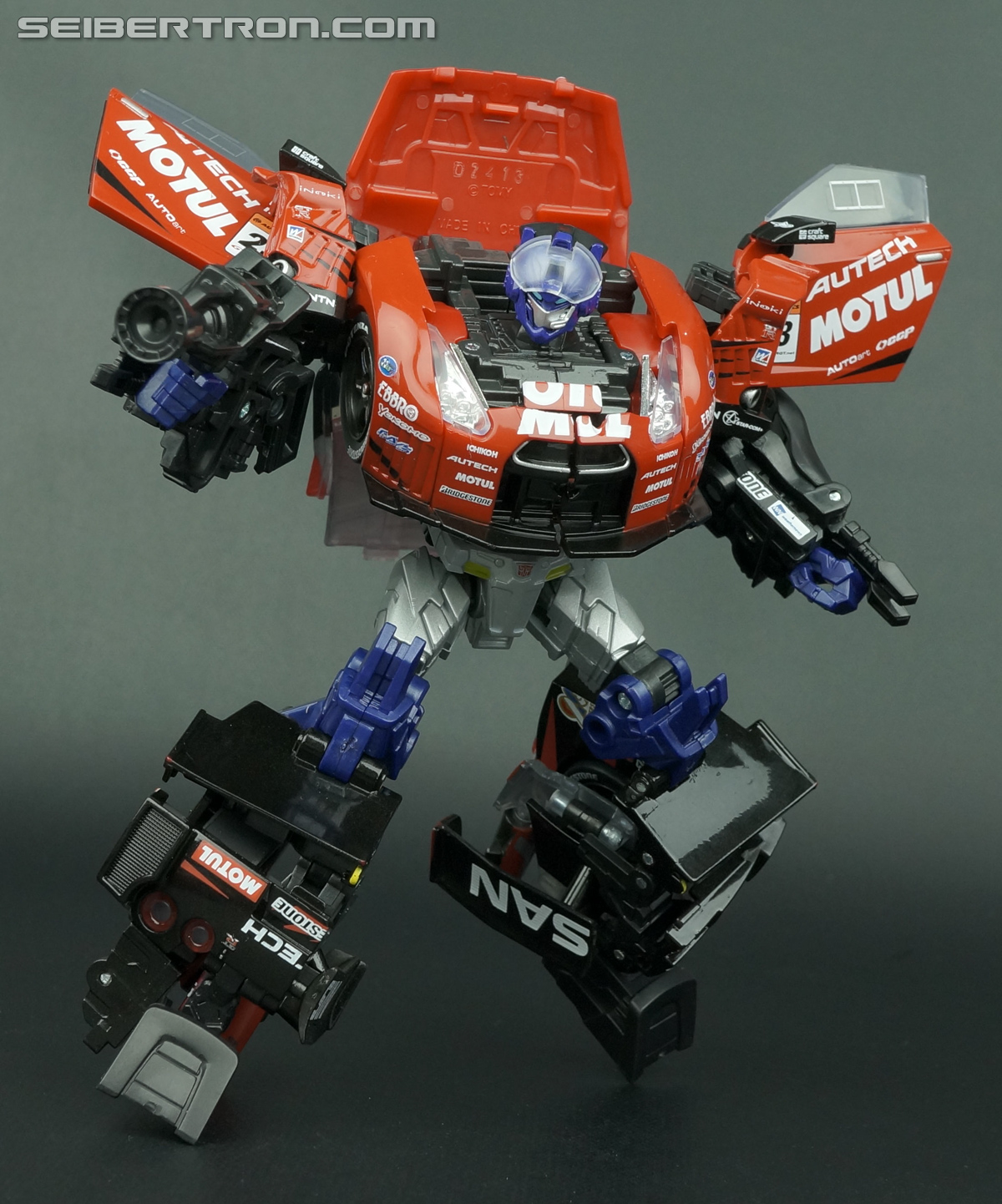 Transformers GT GT-R Prime (GT-R Optimus Prime) (Image #147 of 225)