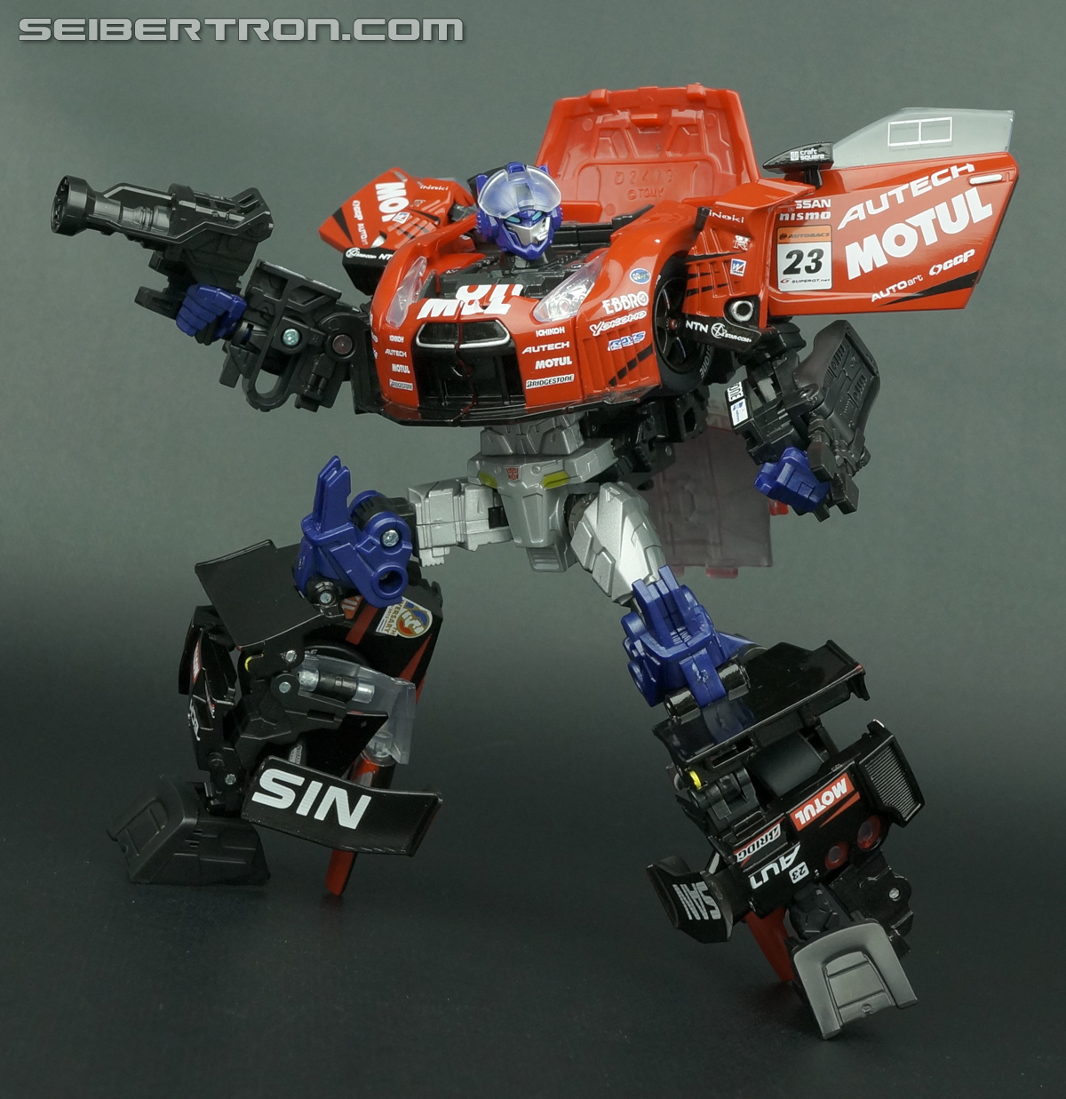 Transformers GT GT-R Prime (GT-R Optimus Prime) (Image #153 of 225)