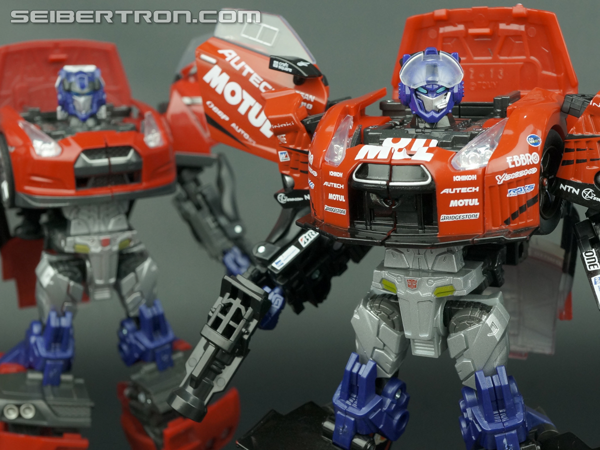 Transformers GT GT-R Prime (GT-R Optimus Prime) (Image #198 of 225)