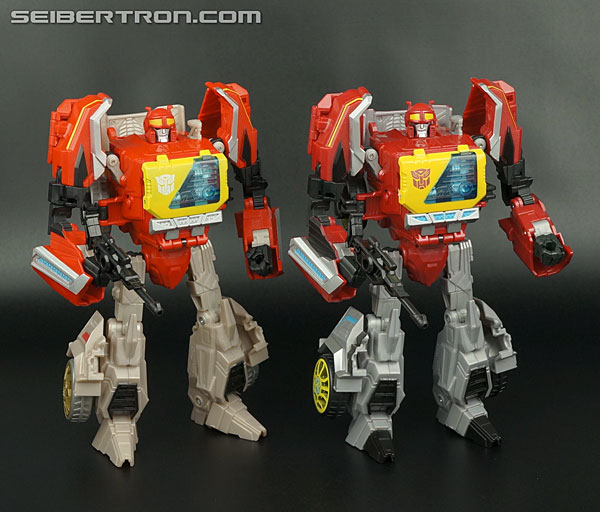 Transformers Generations Blaster (Image #115 of 124)