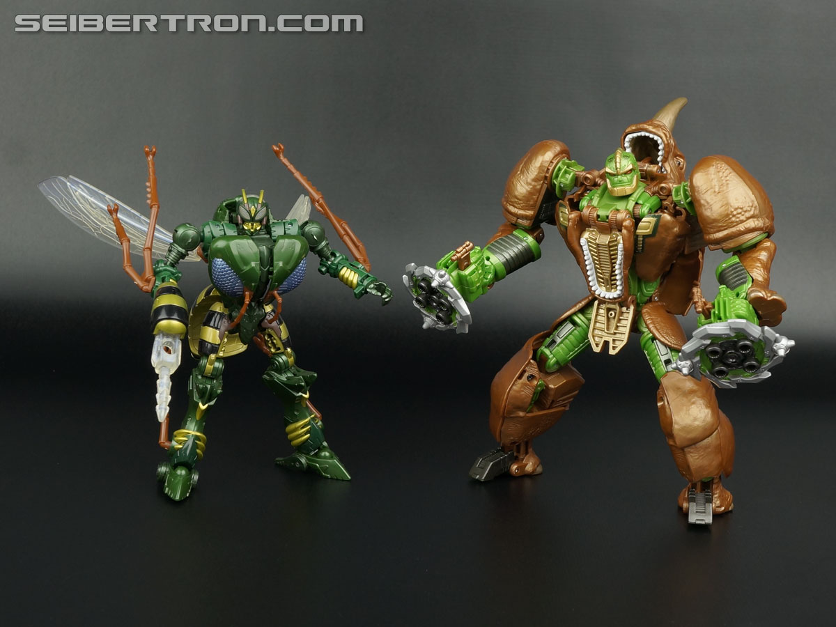 Transformers Generations Waspinator (Image #111 of 116)