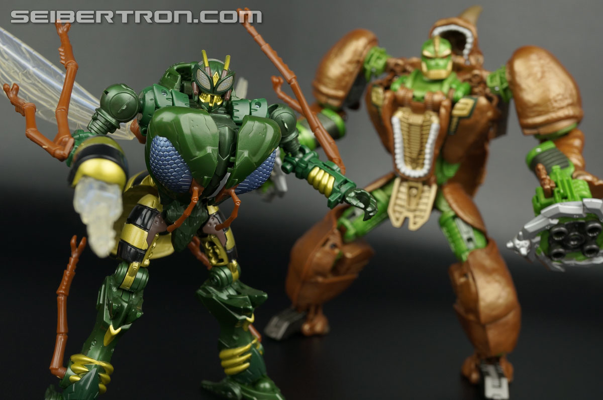 Transformers Generations Waspinator (Image #114 of 116)