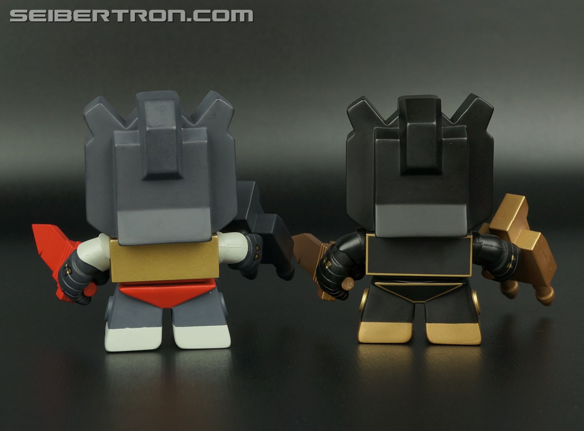 grimlock war for cybertron toy