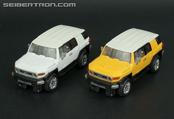 Transformers Toyota FJ Cruiser Optimus Prime (White) (Image #59 of 199)