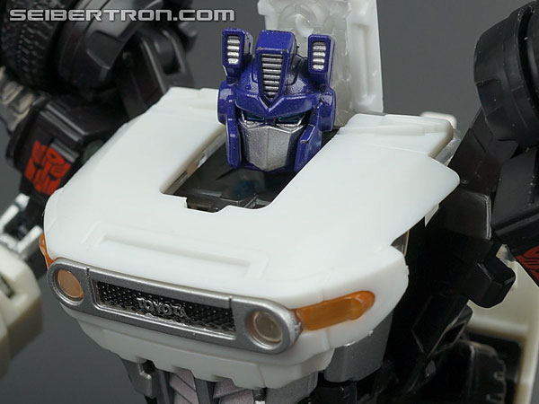 Transformers Toyota FJ Cruiser Optimus Prime (White) (Image #130 of 199)