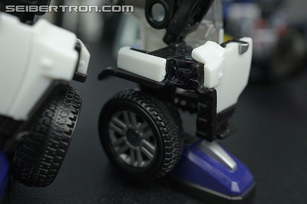 Transformers Toyota FJ Cruiser Optimus Prime (White) (Image #198 of 199)