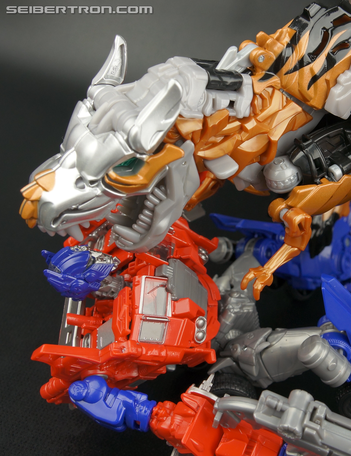 Transformers Age of Extinction: Generations Evasion Mode Optimus Prime (Image #187 of 276)