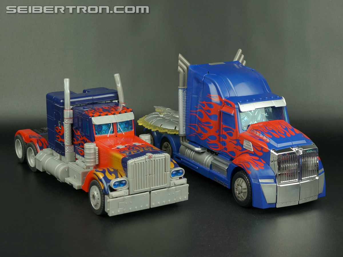Transformers Age of Extinction: Generations First Edition Optimus Prime (Image #74 of 214)