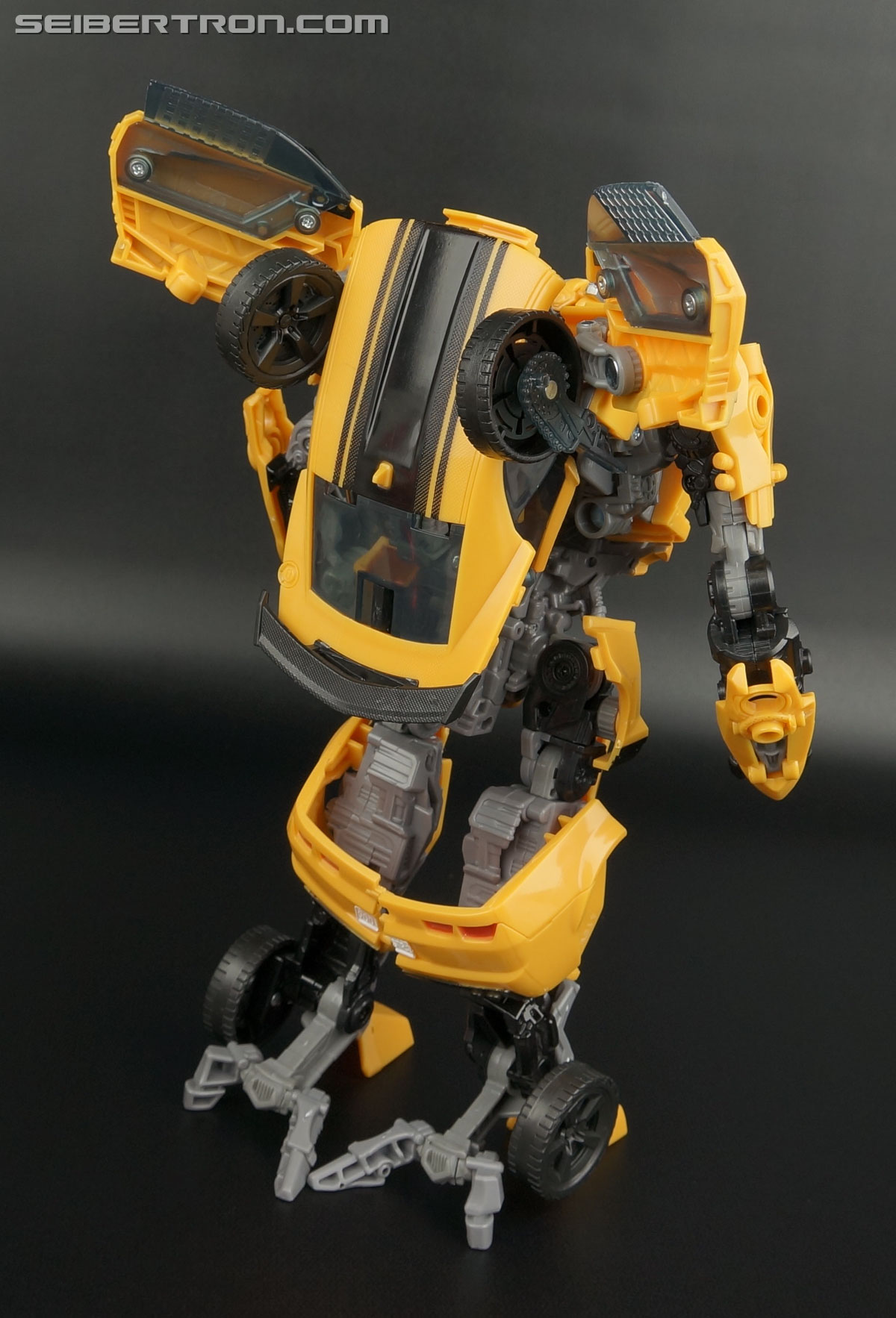 Transformers Age of Extinction: Generations Bumblebee (Image #65 of 143)