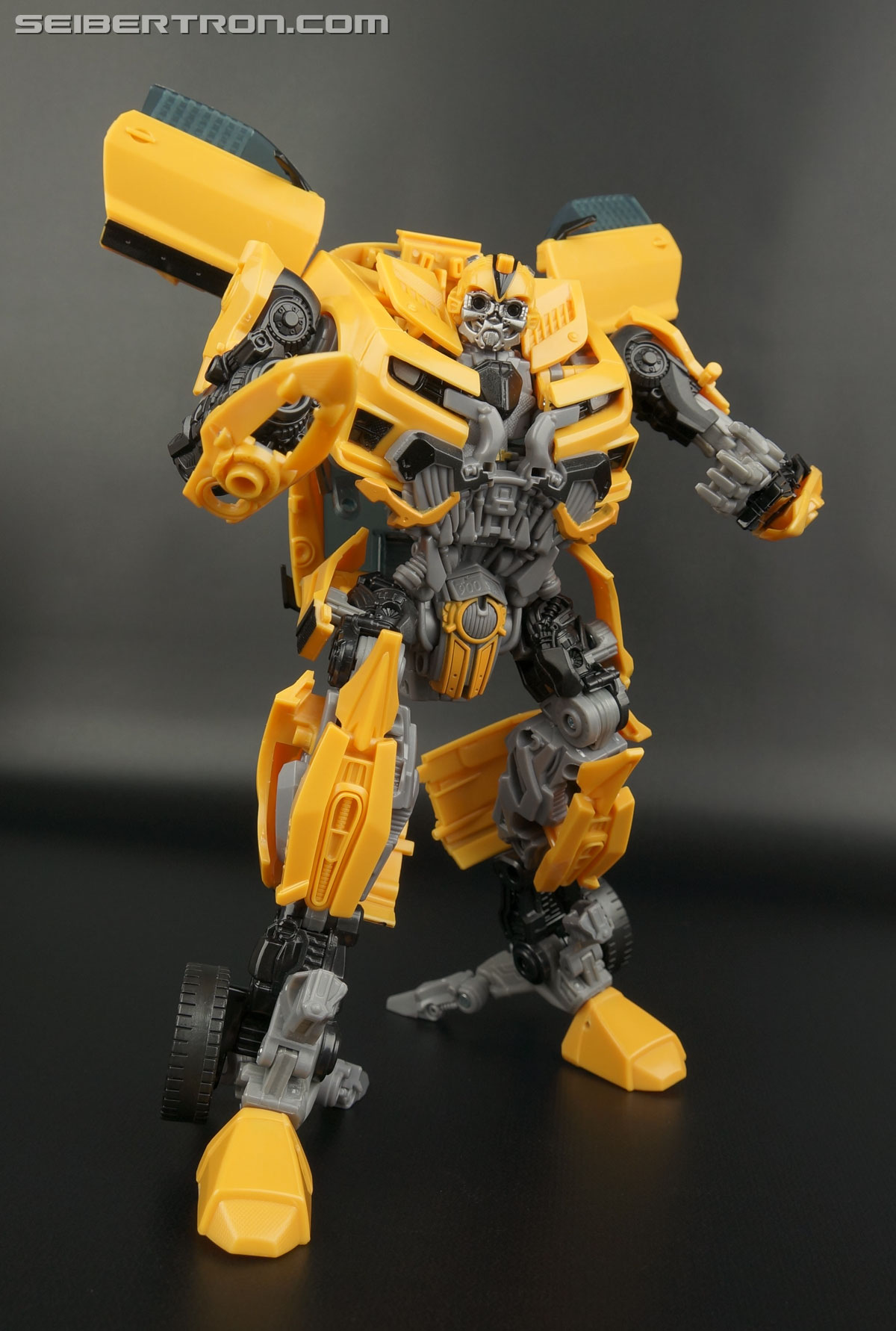 Transformers Age of Extinction: Generations Bumblebee (Image #106 of 143)