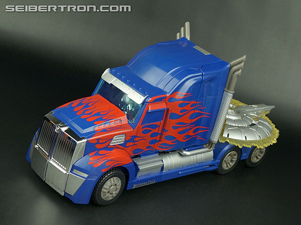 Transformers Age of Extinction: Generations First Edition Optimus Prime (Image #58 of 214)