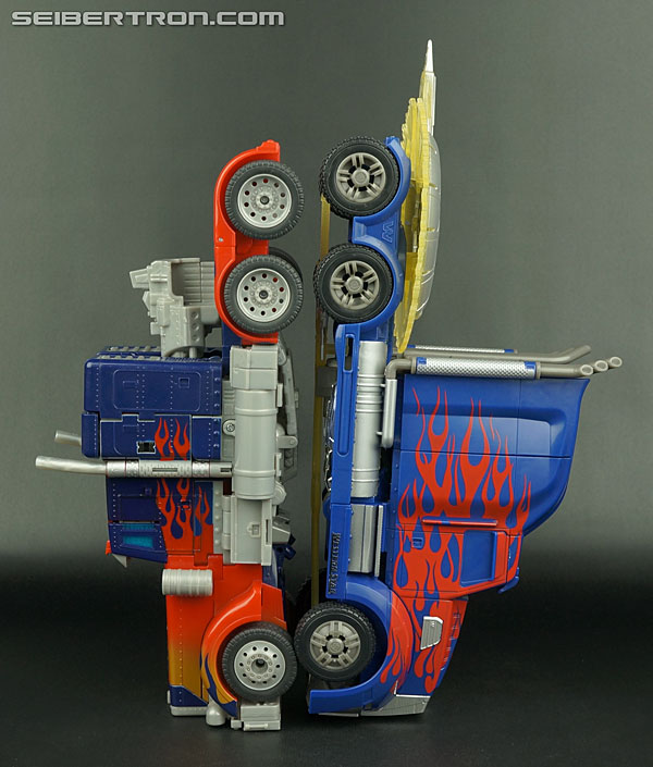 Transformers Age of Extinction: Generations First Edition Optimus Prime (Image #76 of 214)