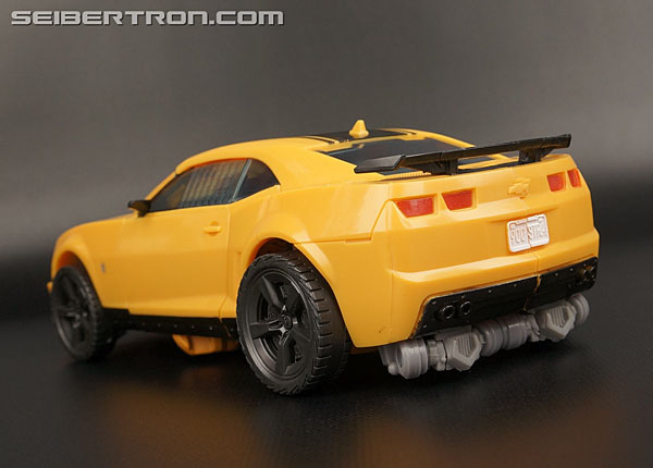 Transformers Age of Extinction: Generations Bumblebee (Image #25 of 143)