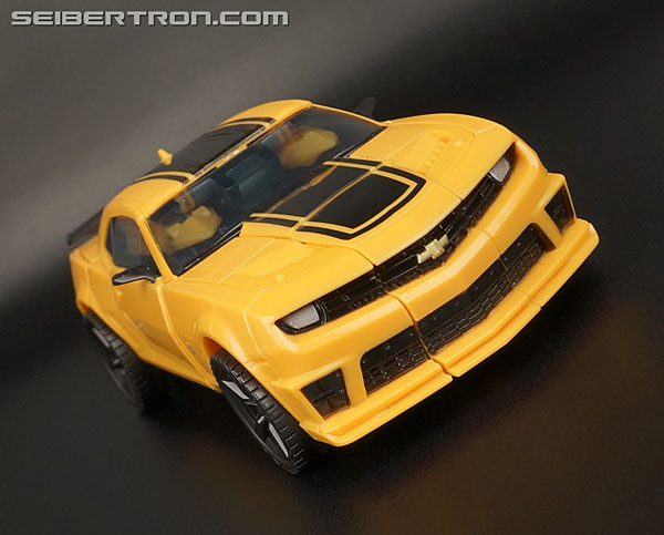 Transformers Age of Extinction: Generations Bumblebee (Image #30 of 143)