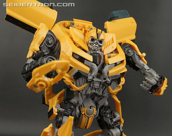 Transformers Age of Extinction: Generations Bumblebee (Image #107 of 143)