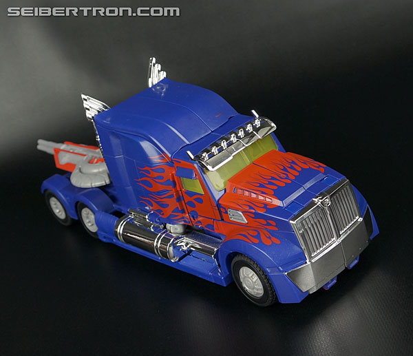Transformers Age of Extinction: Generations Optimus Prime (Image #28 of 180)