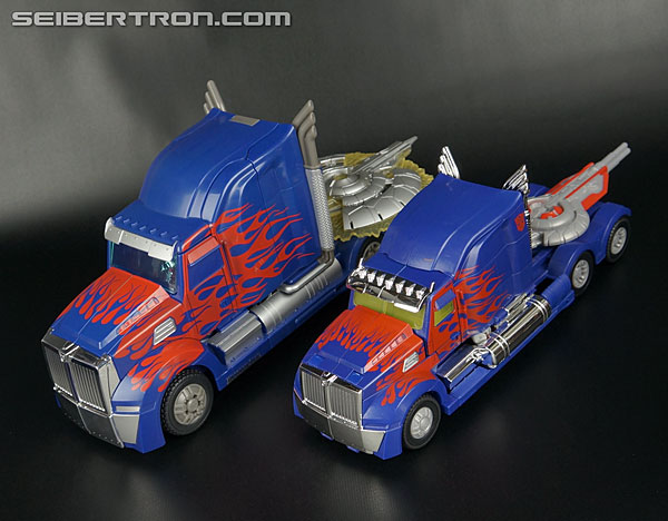 Transformers Age of Extinction: Generations Optimus Prime (Image #45 of 180)
