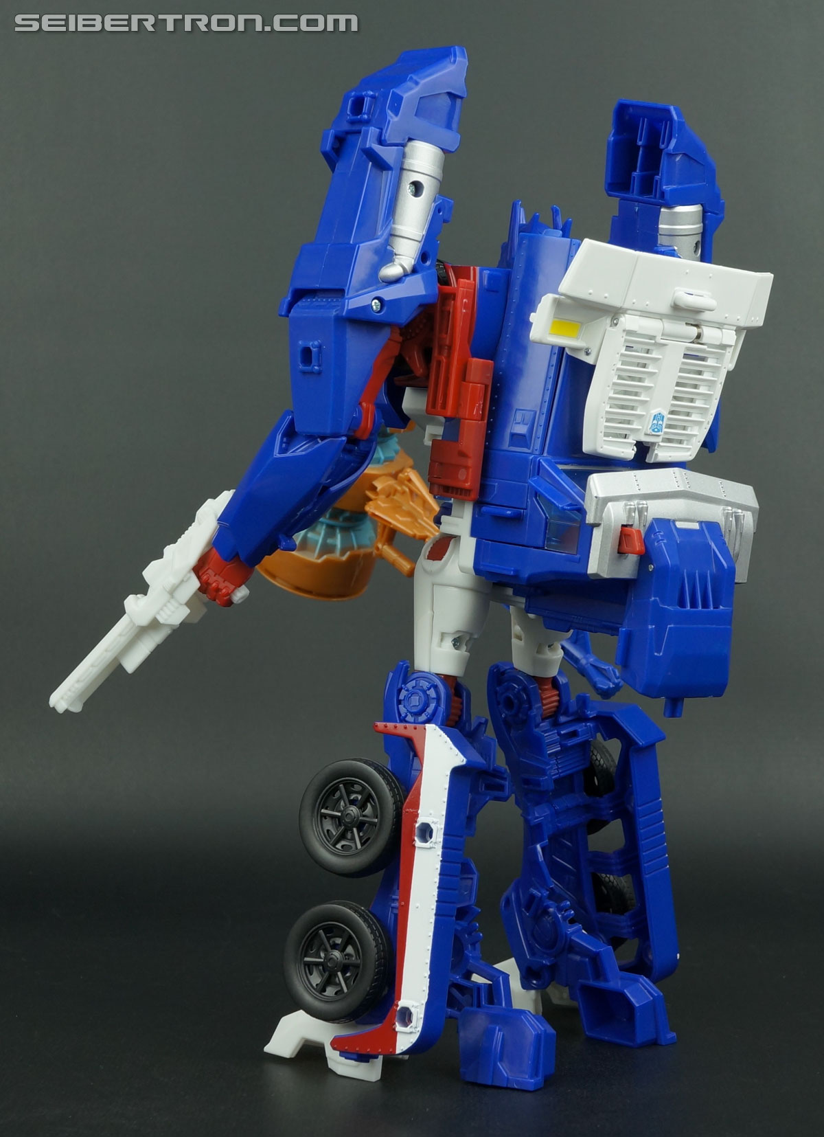 Transformers Platinum Edition Ultra Magnus Toy Gallery (Image #77 of 175)