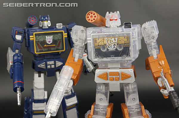 Transformers Platinum Edition Year of the Goat Soundwave (Image #145 of 162)