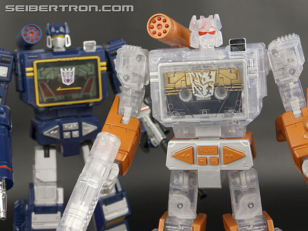 Transformers Platinum Edition Year of the Goat Soundwave (Image #146 of 162)