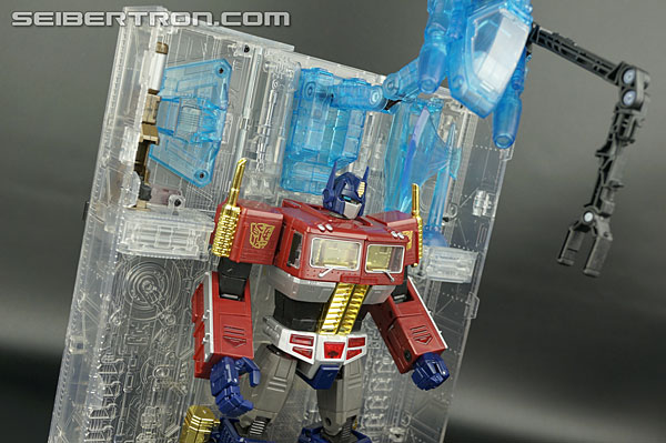 Transformers Platinum Edition Year of the Horse Optimus Prime (Image #133 of 231)
