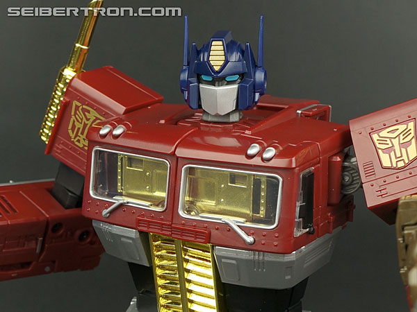 Transformers Platinum Edition Year of the Horse Optimus Prime (Image #179 of 231)