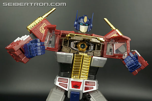 Transformers Platinum Edition Year of the Horse Optimus Prime (Image #186 of 231)