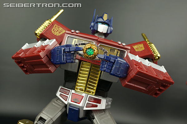 Transformers Platinum Edition Year of the Horse Optimus Prime (Image #195 of 231)
