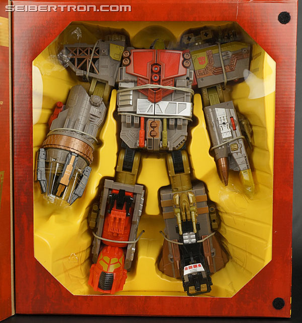 Transformers Platinum Edition Year of the Snake Omega Supreme (Image #26 of 274)