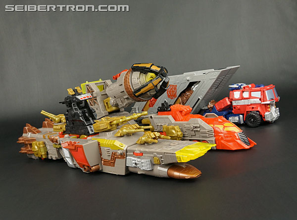 Transformers Platinum Edition Year of the Snake Omega Supreme (Image #87 of 274)