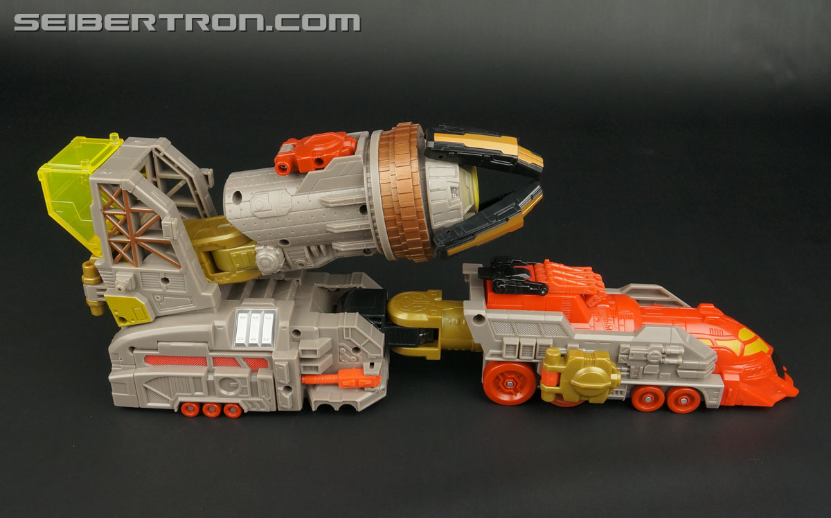 Transformers Platinum Edition Year of the Snake Omega Supreme (Image #77 of 274)