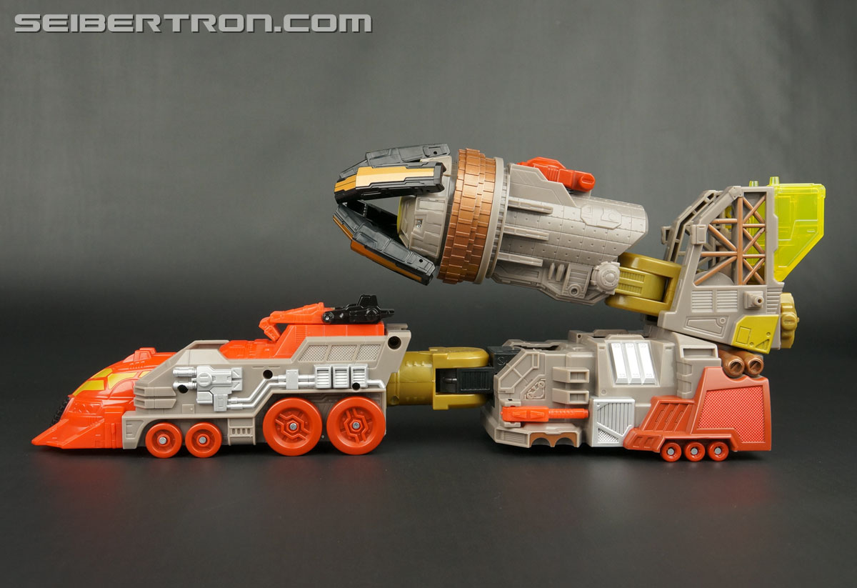 Transformers Platinum Edition Year of the Snake Omega Supreme (Image #81 of 274)