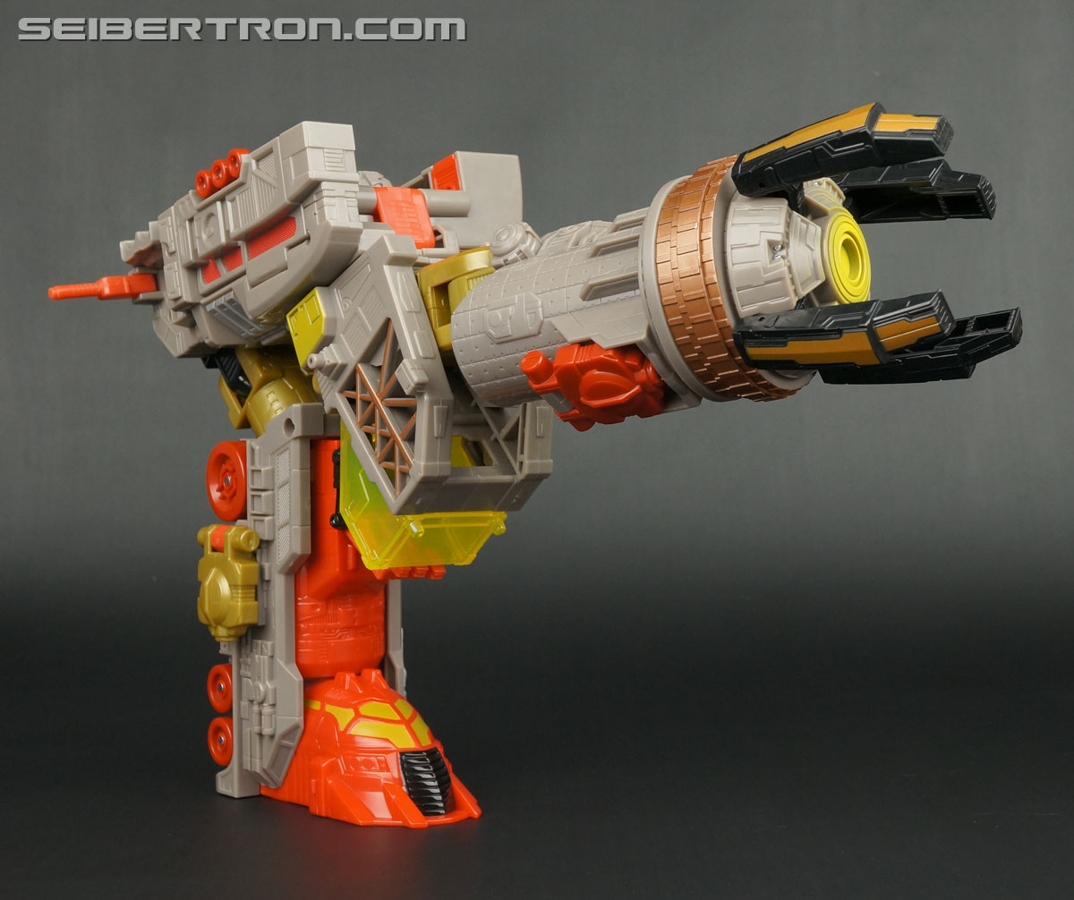 Transformers Platinum Edition Year of the Snake Omega Supreme (Image #101 of 274)