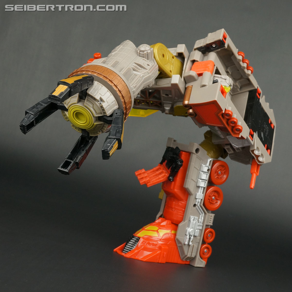 Transformers Platinum Edition Year of the Snake Omega Supreme (Image #108 of 274)