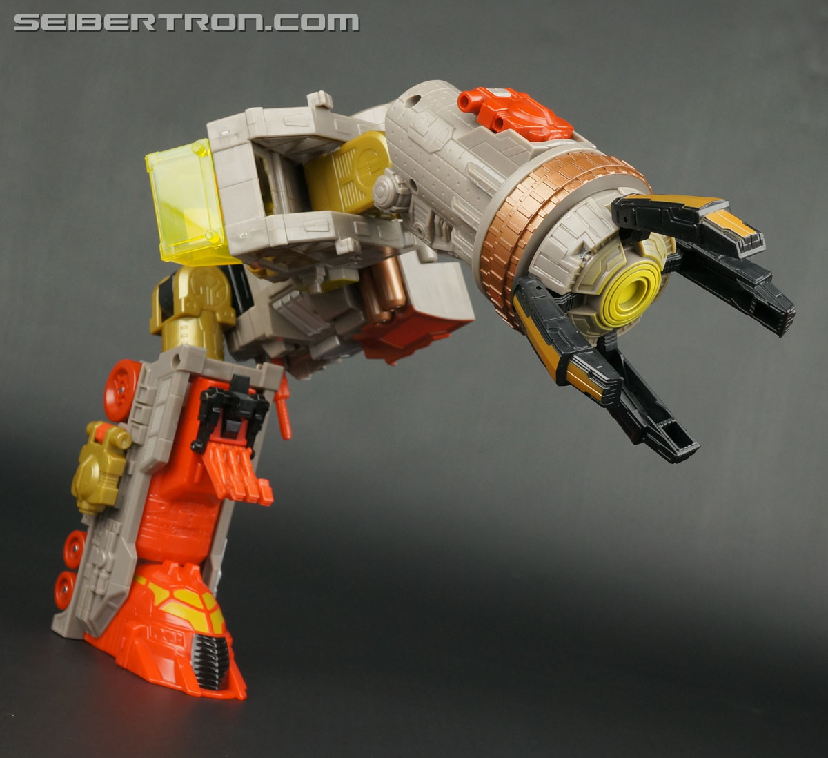 Transformers Platinum Edition Year of the Snake Omega Supreme (Image #110 of 274)