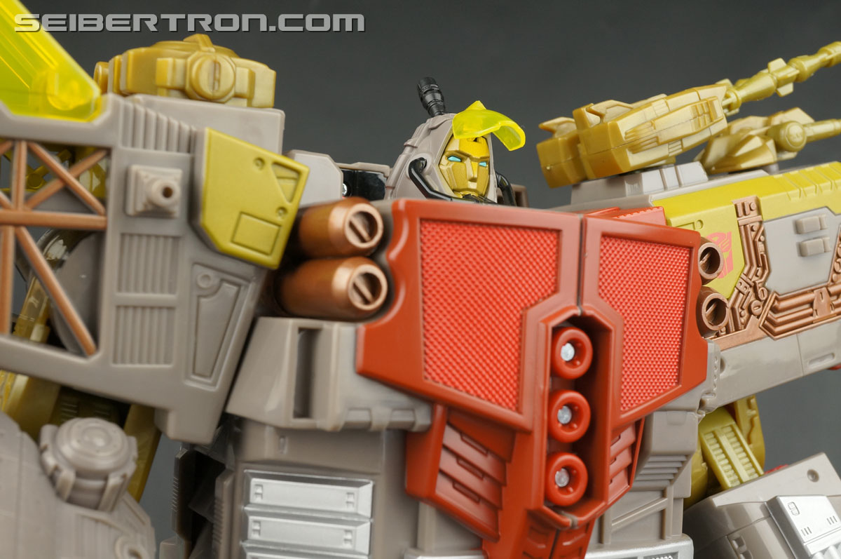 Transformers Platinum Edition Year of the Snake Omega Supreme (Image #137 of 274)