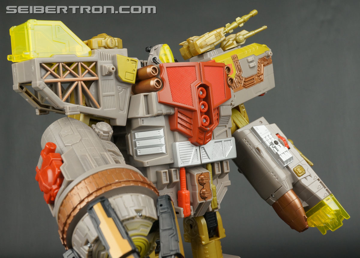 Transformers Platinum Edition Year of the Snake Omega Supreme (Image #147 of 274)