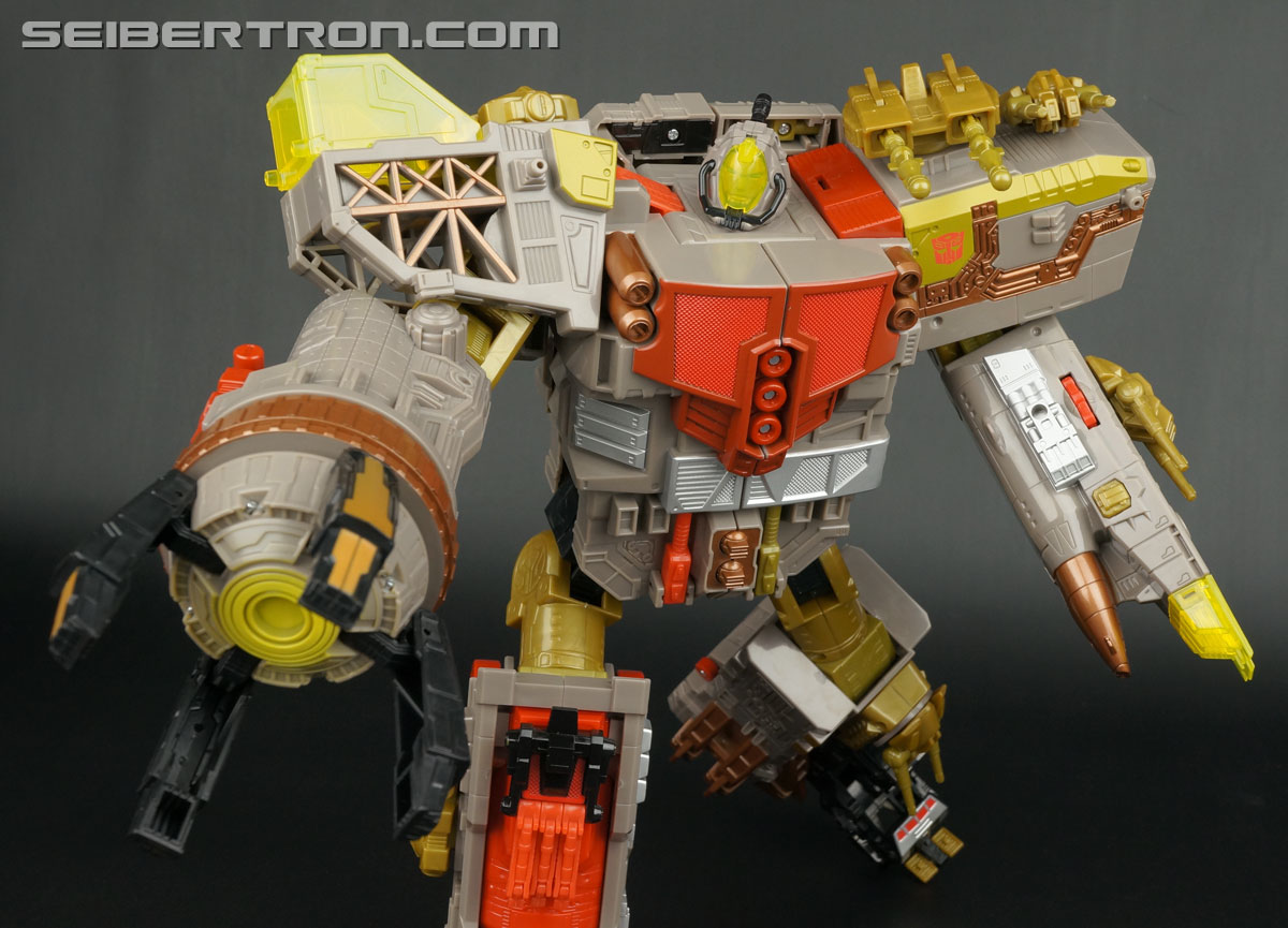 Transformers Platinum Edition Year of the Snake Omega Supreme (Image #174 of 274)