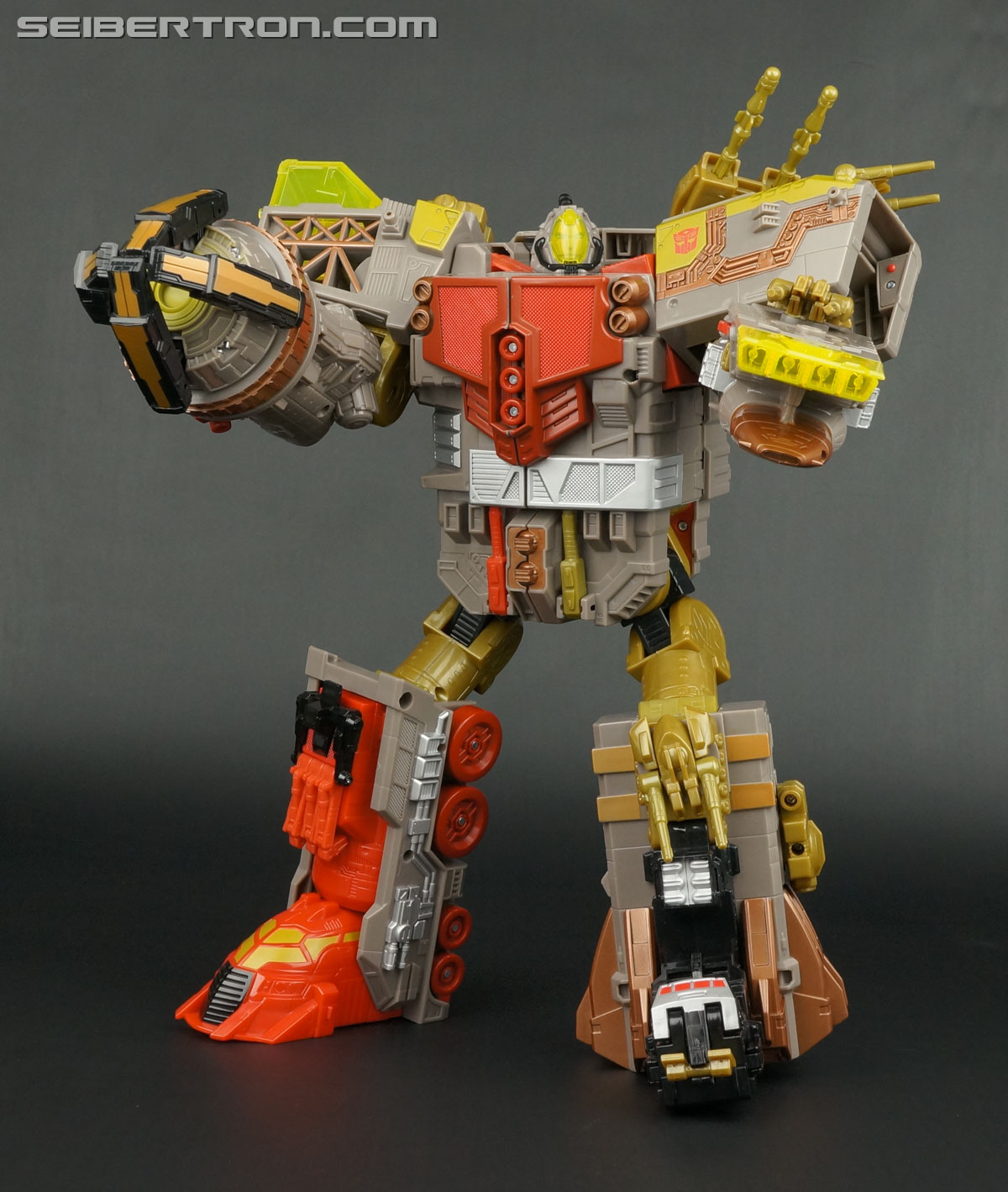 Transformers Platinum Edition Year of the Snake Omega Supreme (Image #185 of 274)