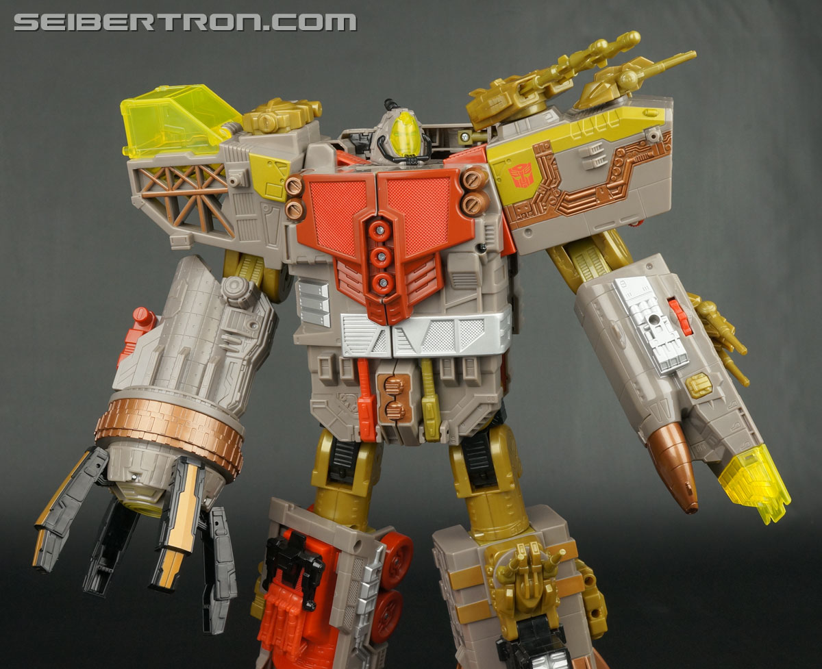 Transformers Platinum Edition Year of the Snake Omega Supreme (Image #213 of 274)