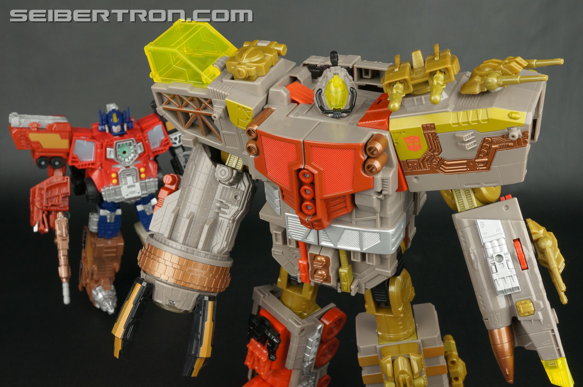Transformers Platinum Edition Year of the Snake Omega Supreme (Image #223 of 274)