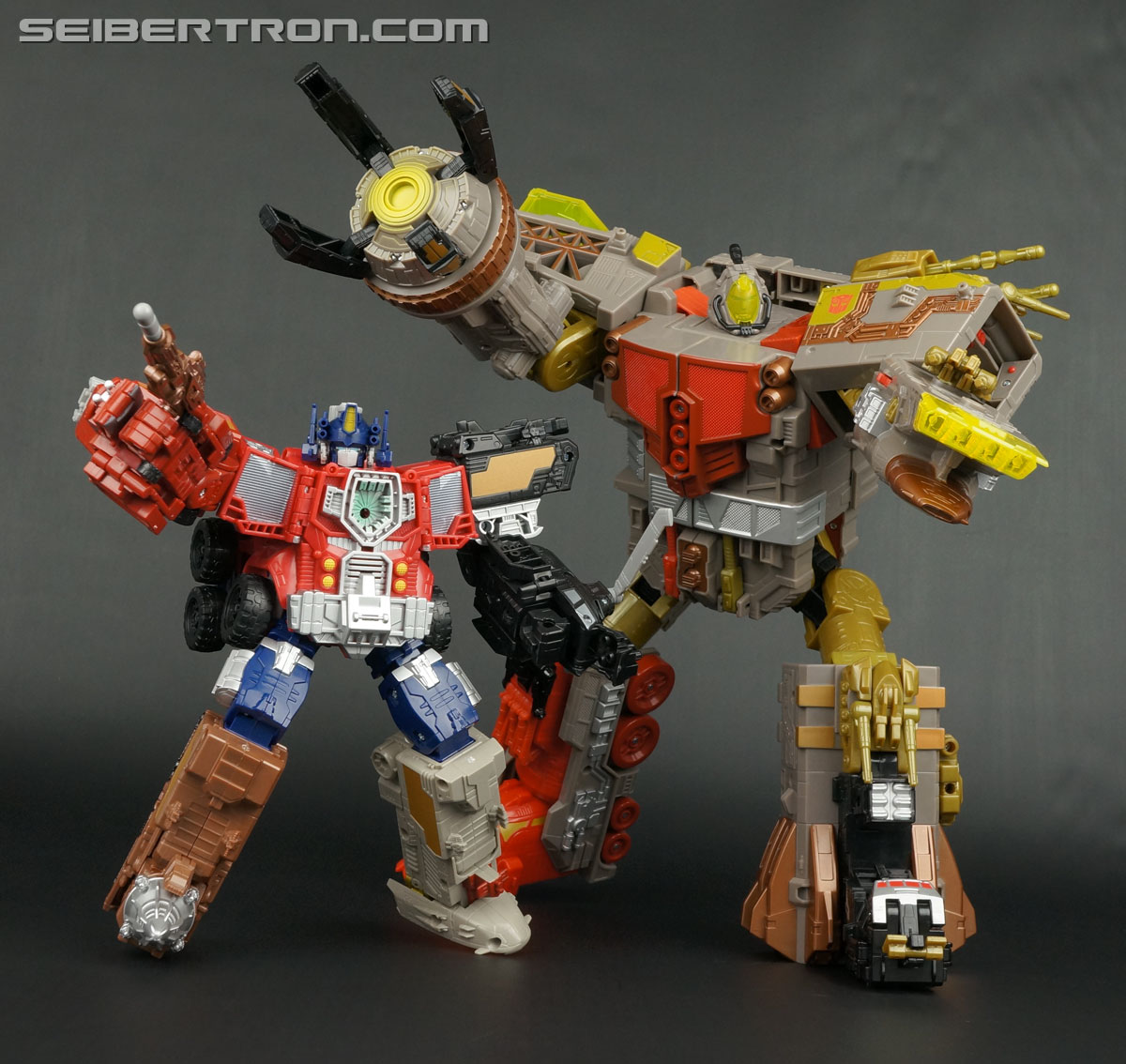 Transformers Platinum Edition Year of the Snake Omega Supreme (Image #225 of 274)