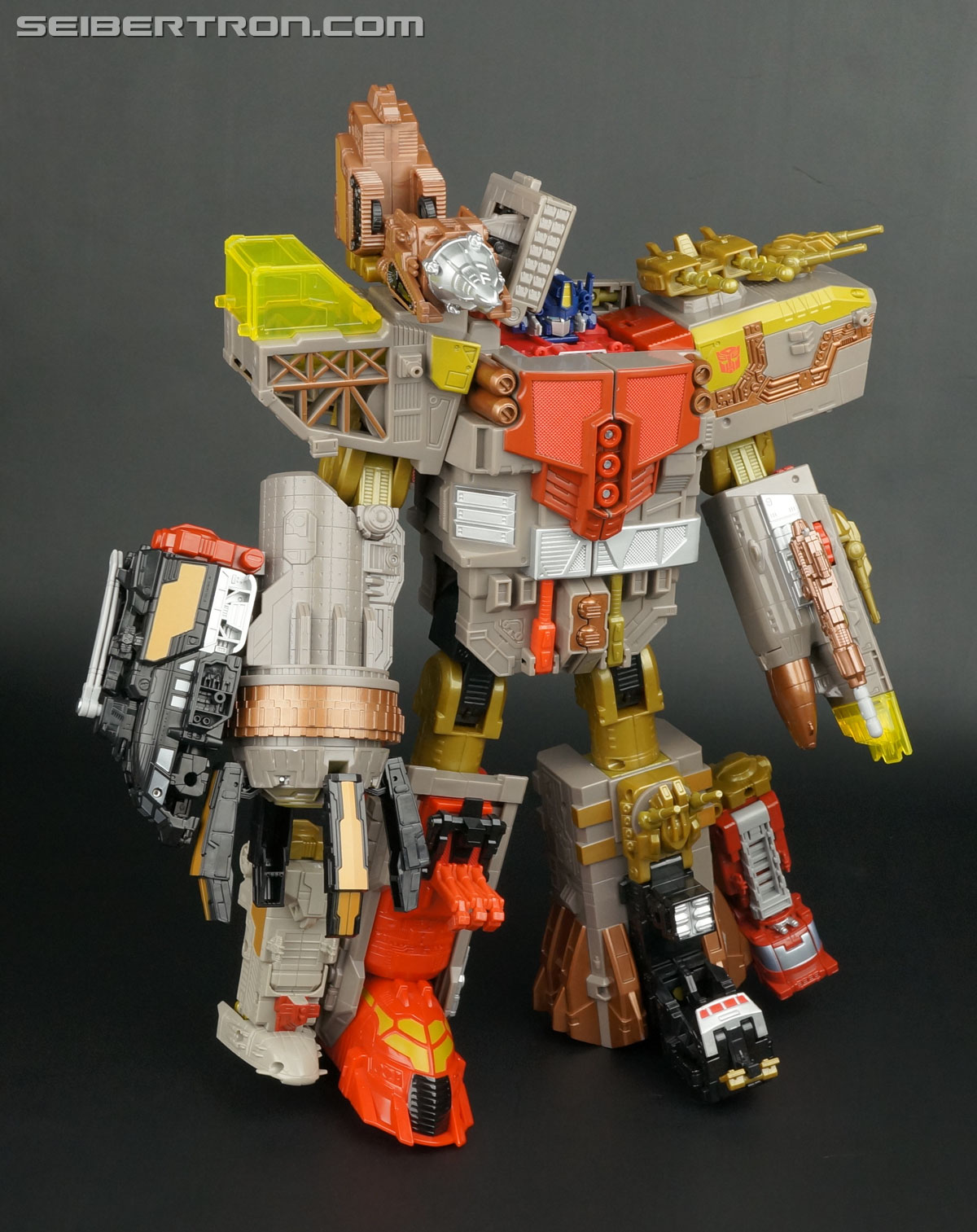 Transformers Platinum Edition Year of the Snake Omega Supreme (Image #247 of 274)