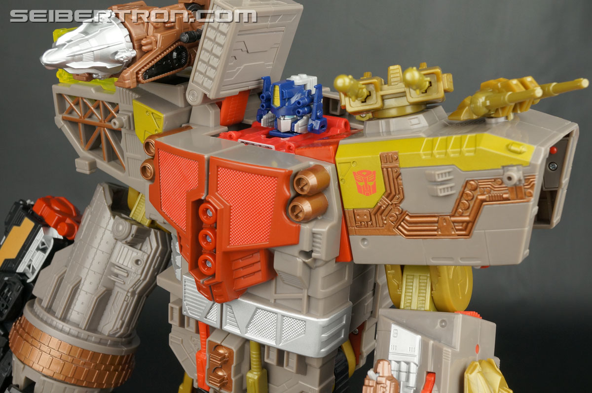 Transformers Platinum Edition Year of the Snake Omega Supreme (Image #257 of 274)