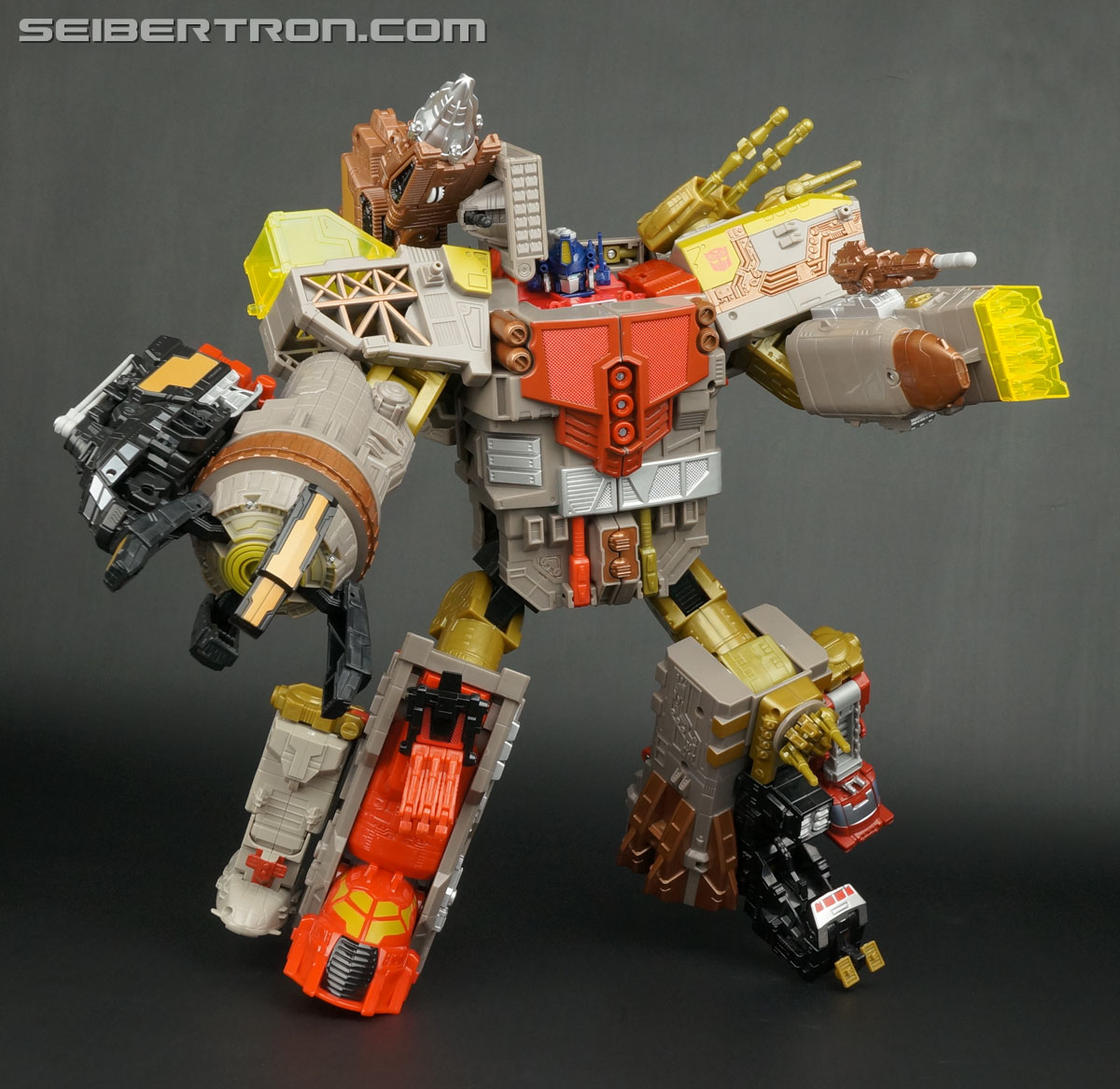 Transformers Platinum Edition Year of the Snake Omega Supreme (Image #267 of 274)