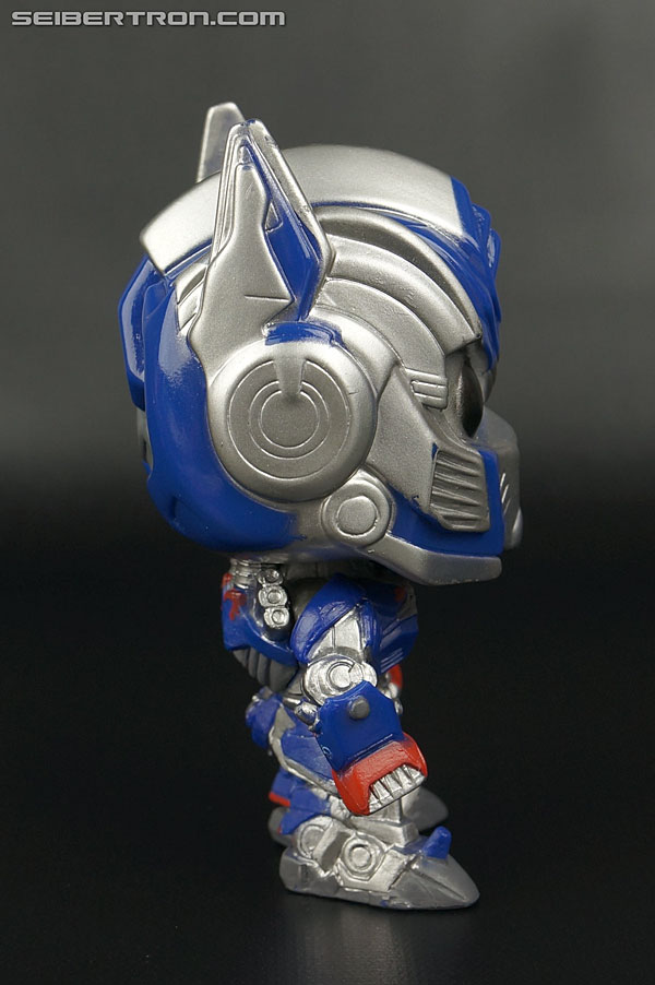 optimus prime aoe toy