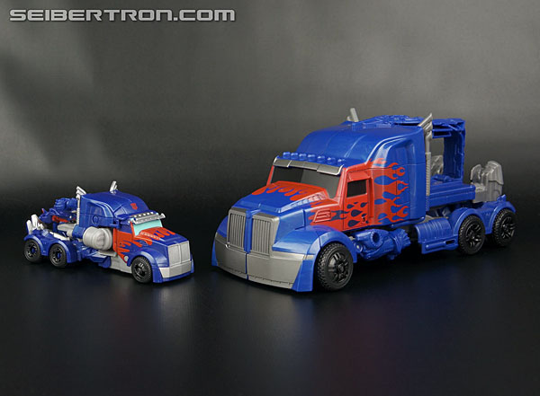 Transformers Age of Extinction: Robots In Disguise One-Step Optimus Prime (Image #35 of 90)