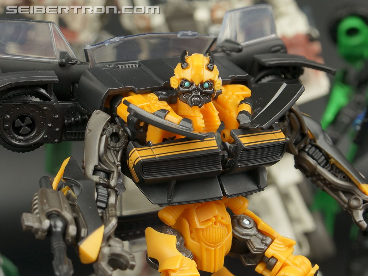 Transformers Takara Tomy: Movie Advanced High Octane Bumblebee (Image #124 of 137)