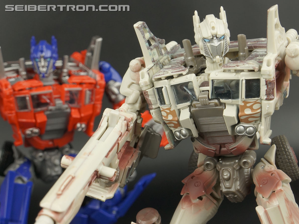 Transformers Takara Tomy: Movie Advanced Optimus Prime Rusty Version (Image #137 of 145)